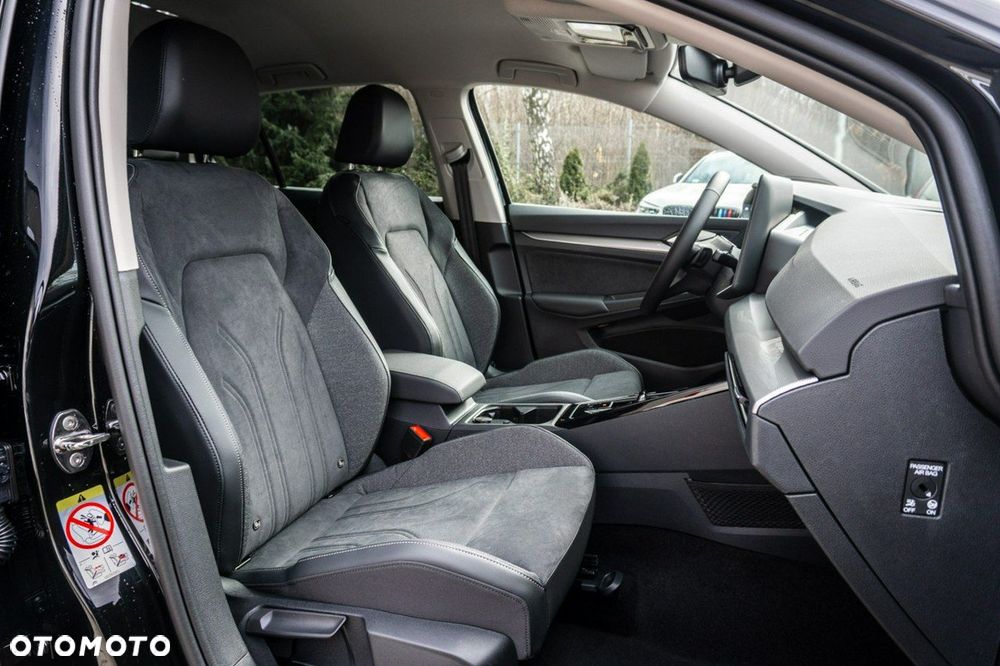 Volkswagen Golf - 16