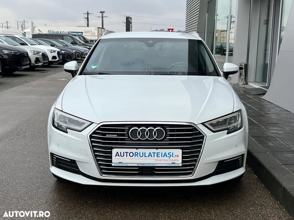 Audi A3 40 e-tron Sportback S tronic sport - 9