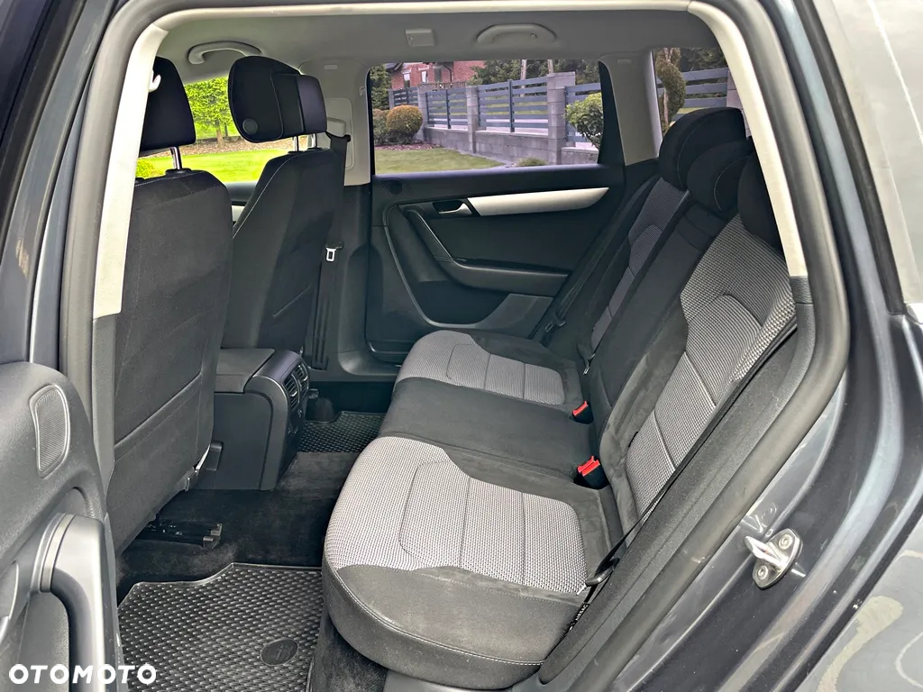 Volkswagen Passat Alltrack 2.0 TDI BlueMotion Technology - 22