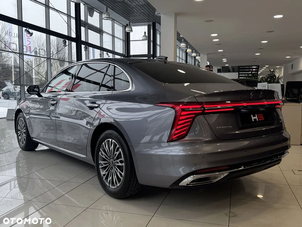 Hongqi H5 2.0T Comfort - 18