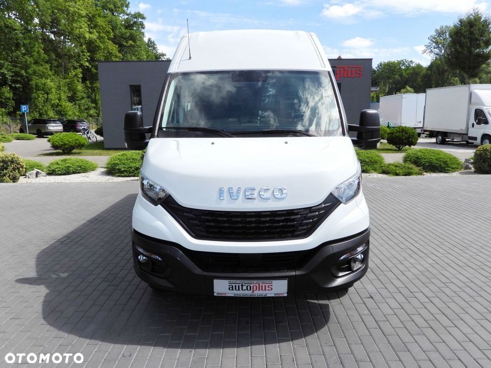 Iveco DAILY 35C16 FURGON BRYGADÓWKA 6 MIEJSC TEMPOMAT BLIŹNIACZE KOŁA KLIMATYZACJA  160KM - 6
