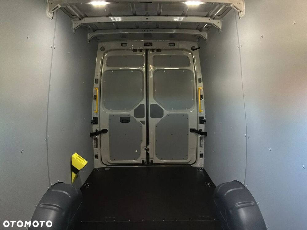 Volkswagen Crafter 35 Brygadówka/LONG Fugron/L5H3, 2.0BiTDI 177KM, 4490mm, Wysoki dach, r.o. 4490 - 13