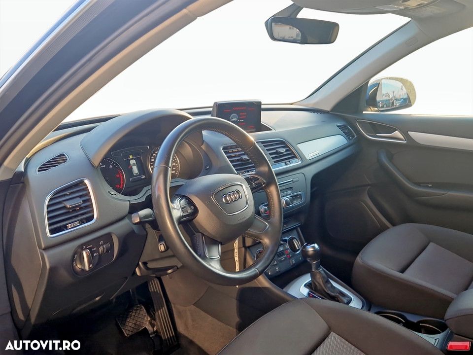 Audi Q3 2.0 TDI Quattro Stronic - 17