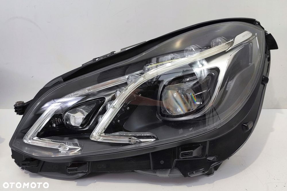 MERCEDES E KLASA W212 LIFT LAMPA FULL LED ILS LEWA - 1