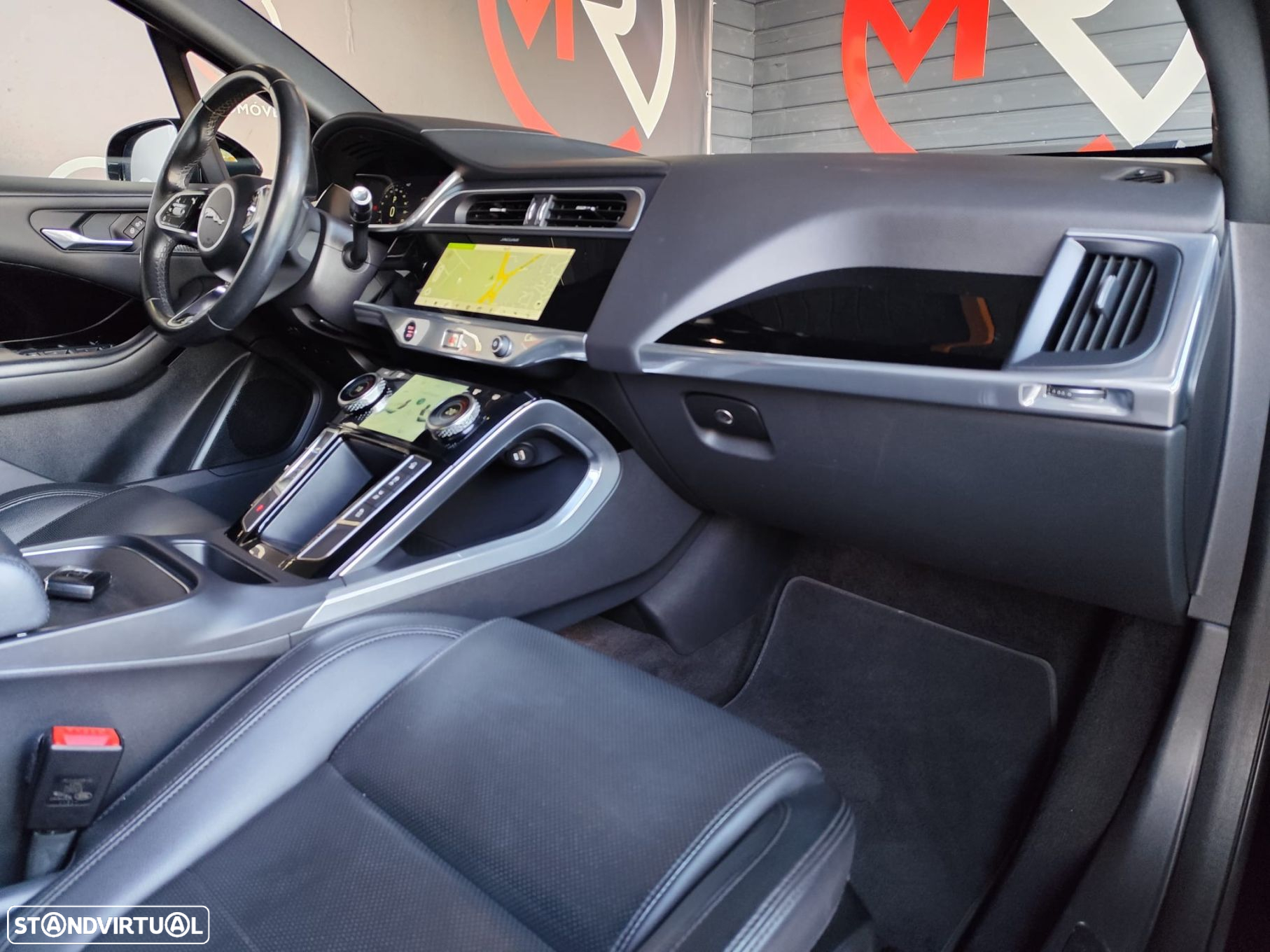 Jaguar I-Pace - 27