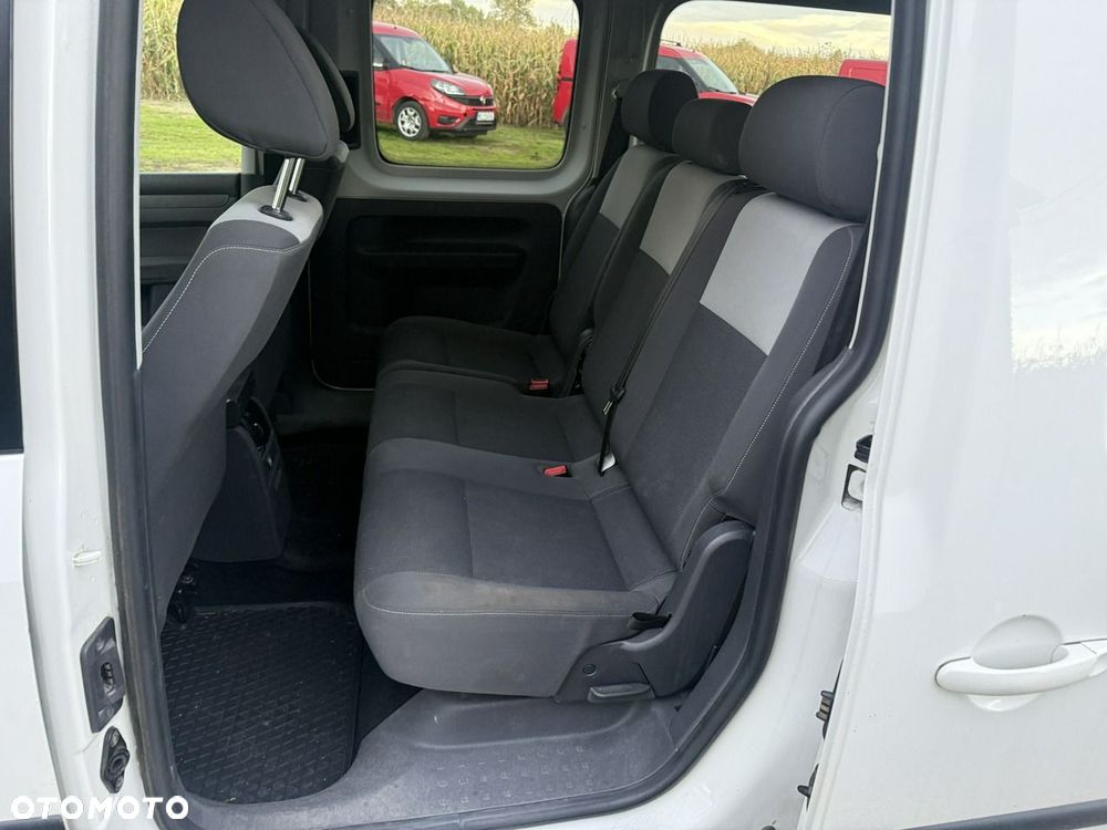 Volkswagen Caddy - 12