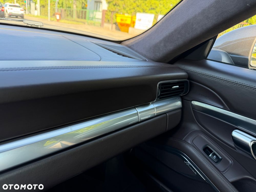 Porsche 911 Carrera 4S PDK - 14