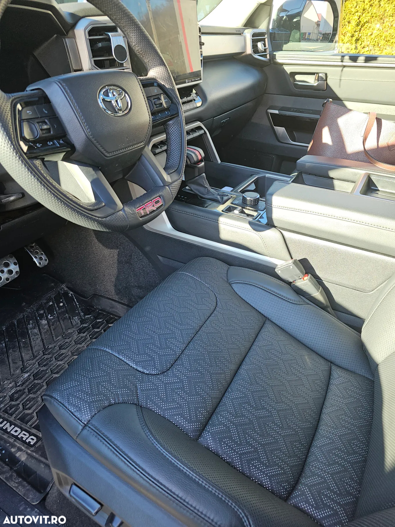 Toyota Tundra - 5