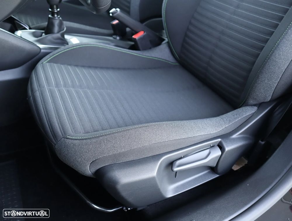 Peugeot 208 1.2 PureTech Active - 26