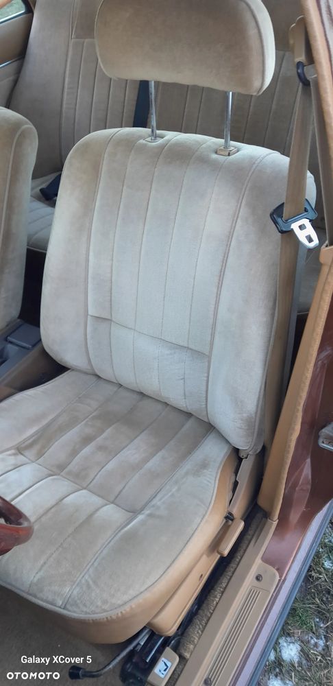 Toyota Carina - 21