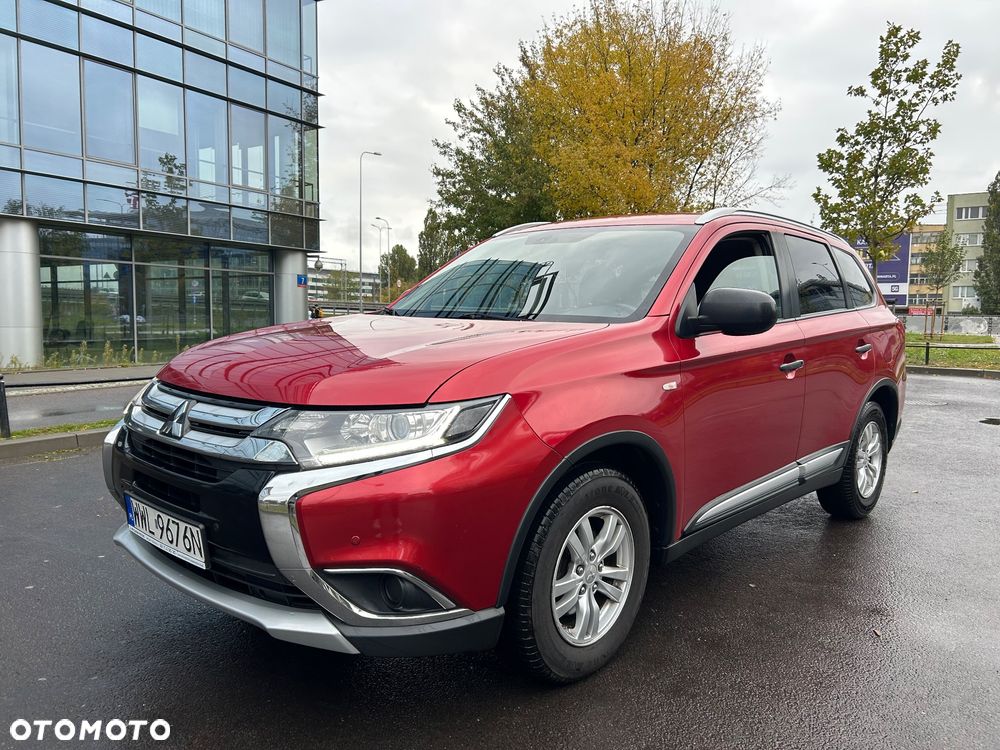 Mitsubishi Outlander - 1