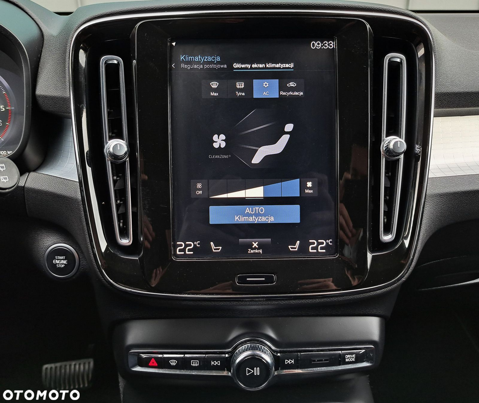 Volvo XC 40 - 22