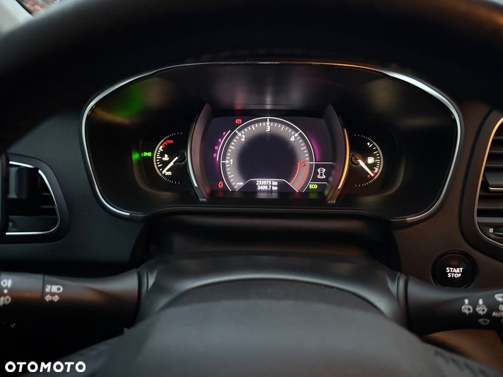 Renault Megane - 5