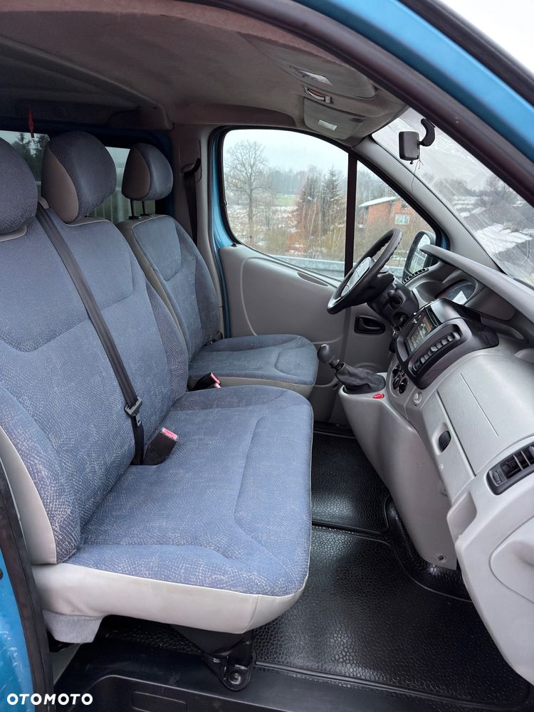 Renault Trafic Passenger Expression - 12