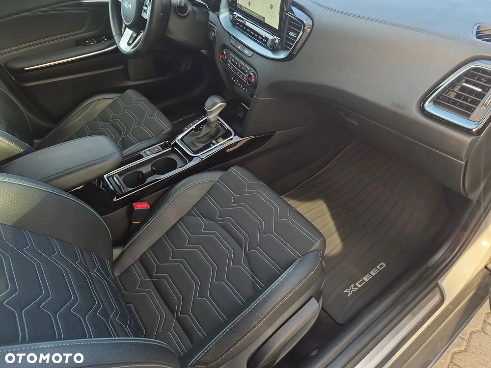 Kia XCeed 1.6 T-GDI Tribute DCT - 22