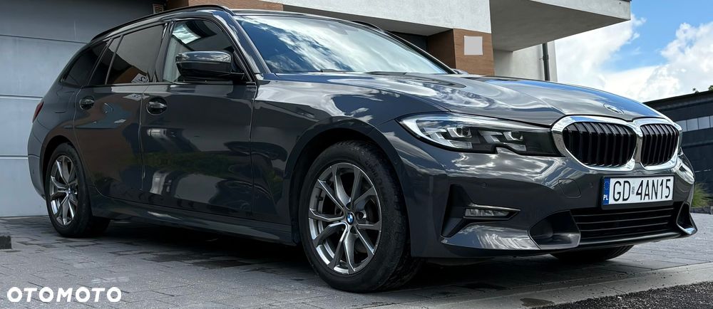 BMW Seria 3 320d Sport Line Shadow - 1