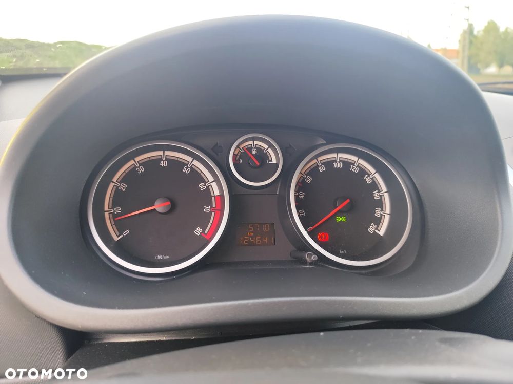 Opel Corsa - 17
