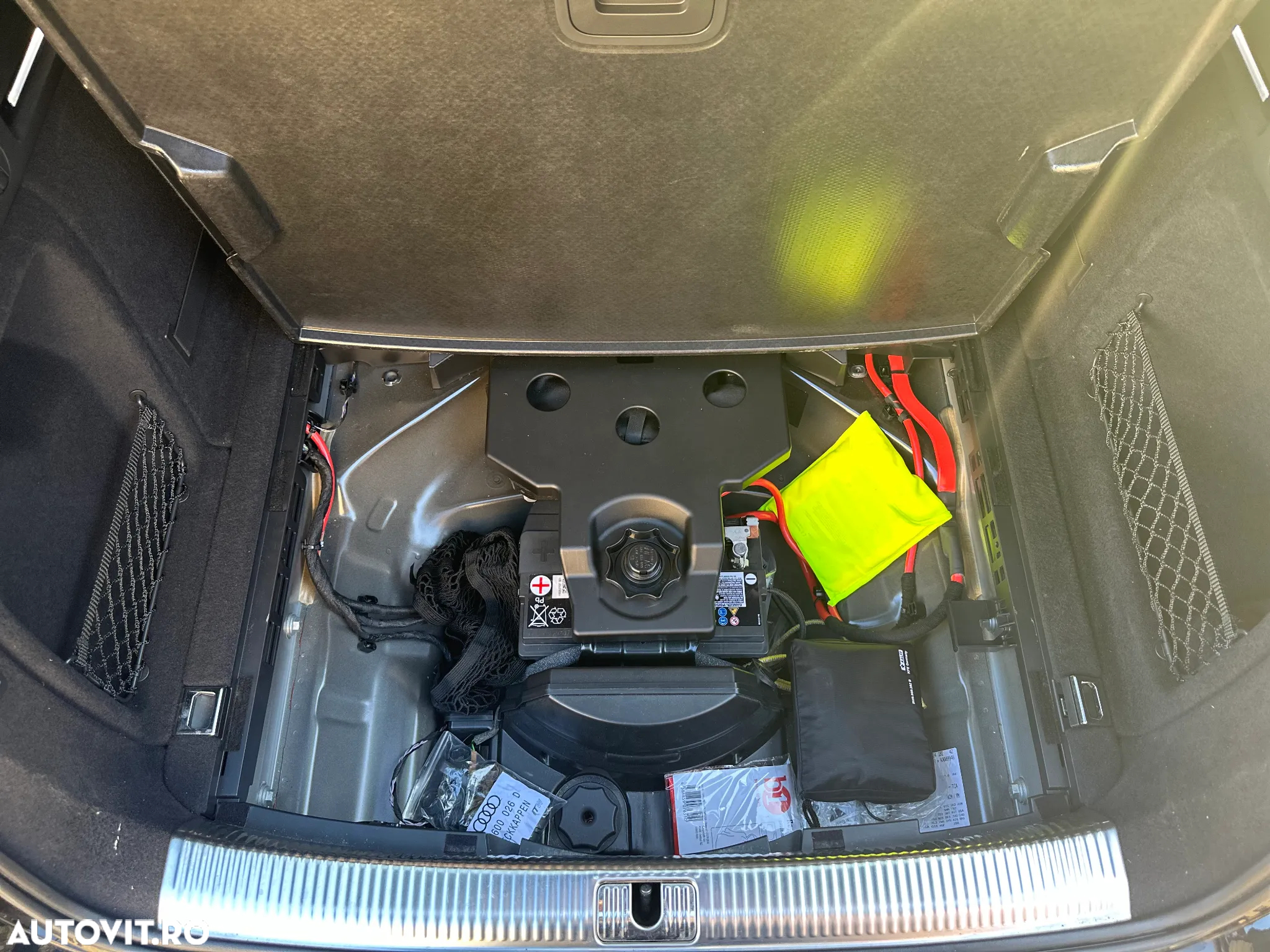 Audi A4 Avant 2.0 TDI S tronic - 23