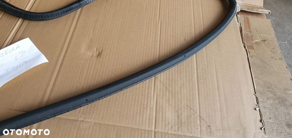 Uszczelka drzwi lewy przód przednia lewa VW Touran 1T0867911D - 4