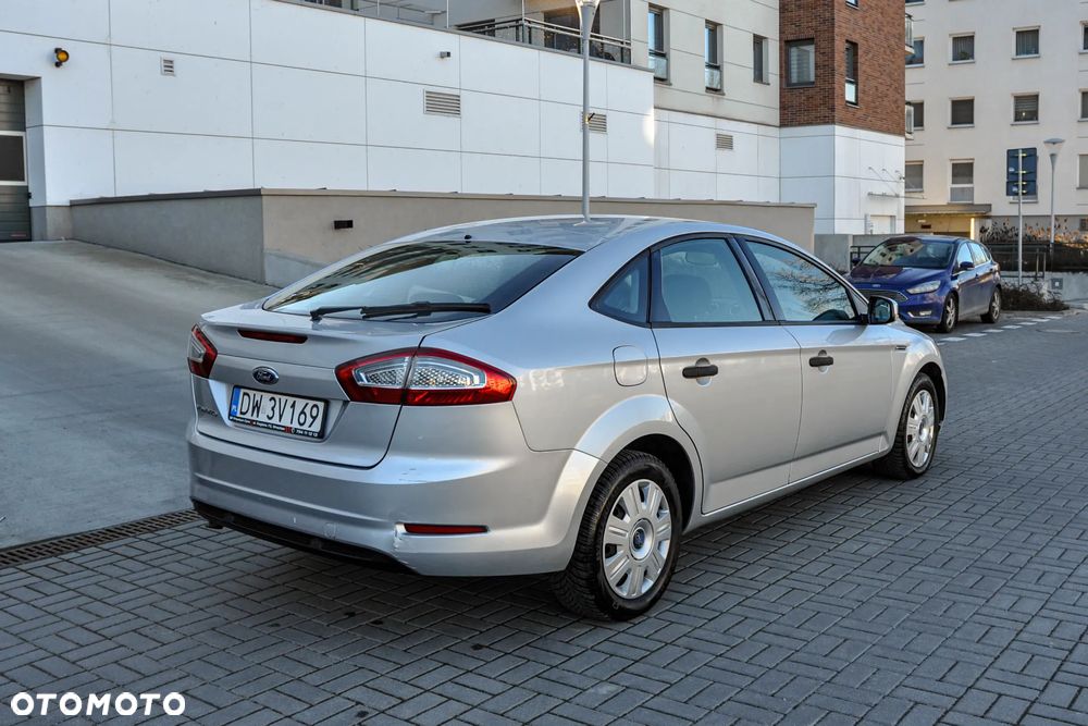 Ford Mondeo - 4