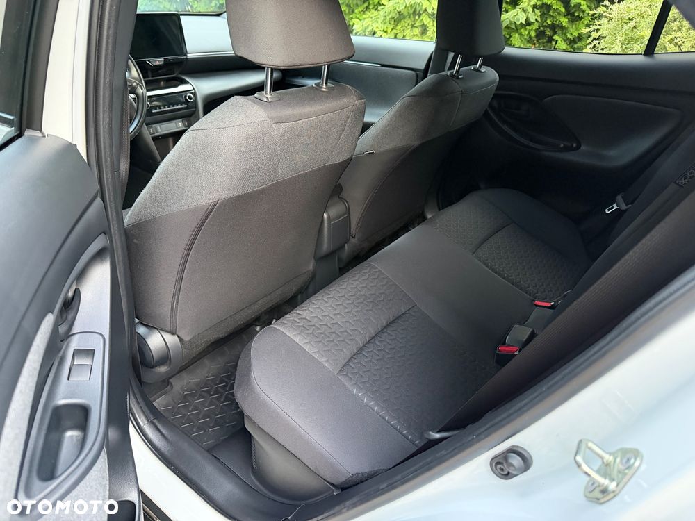 Toyota Yaris Hybrid 1.5 Selection Style - 17