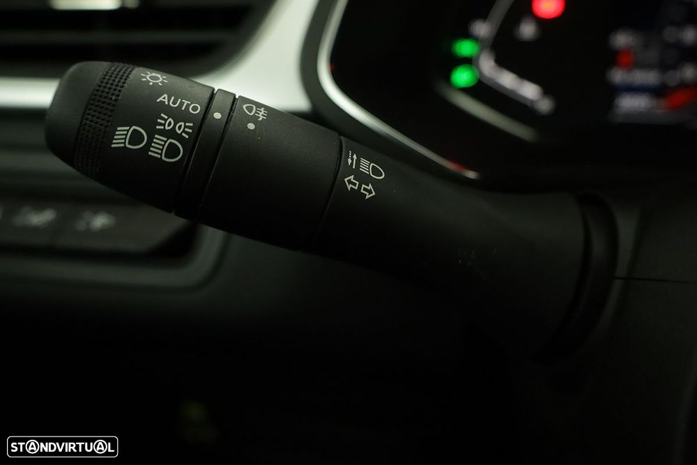 Renault Captur 1.0 TCe Techno Bi-Fuel - 15