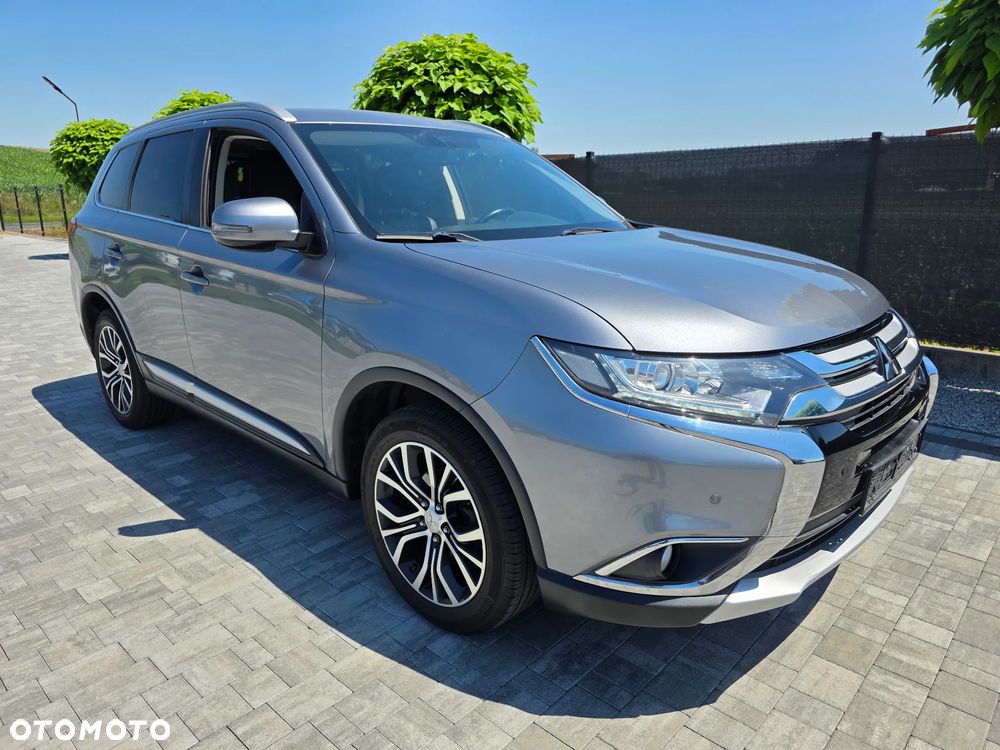 Mitsubishi Outlander 2.0 2WD CVT Diamant Edition+ - 10