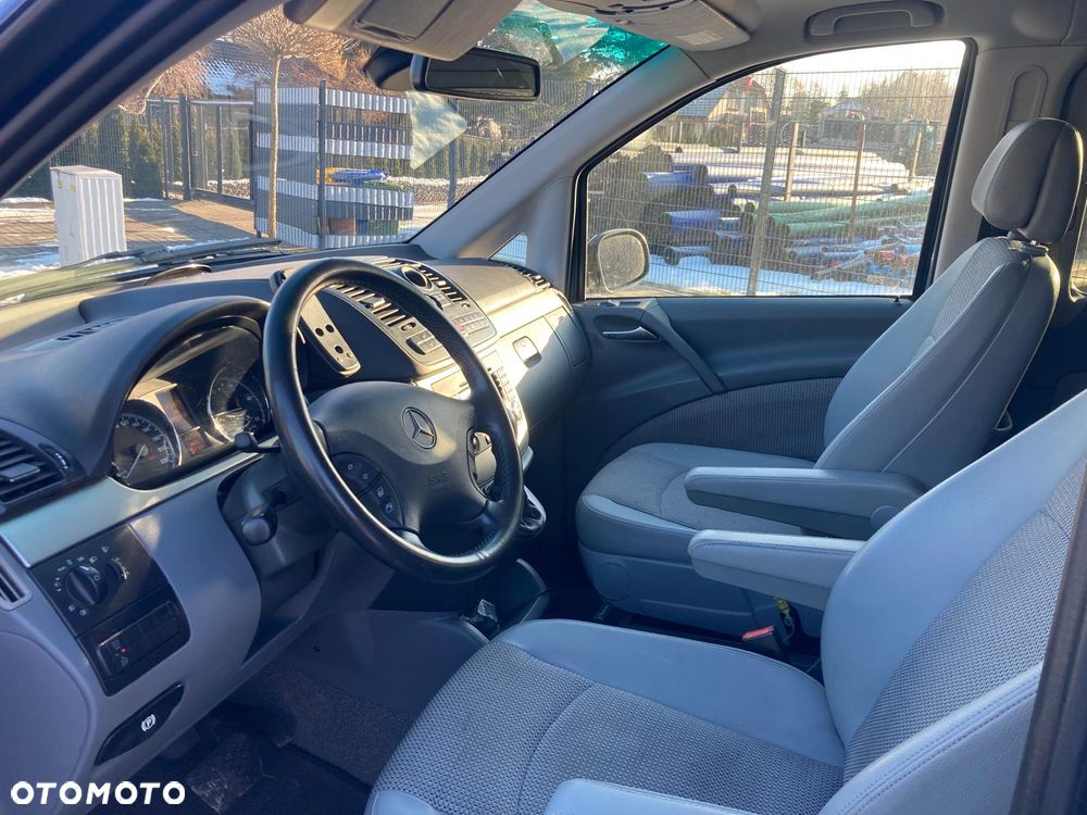 Mercedes-Benz Viano - 17