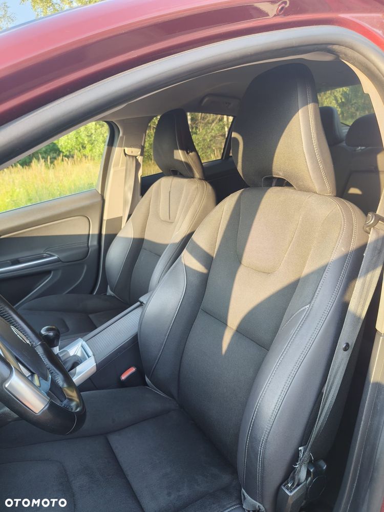 Volvo S60 D3 Momentum - 7