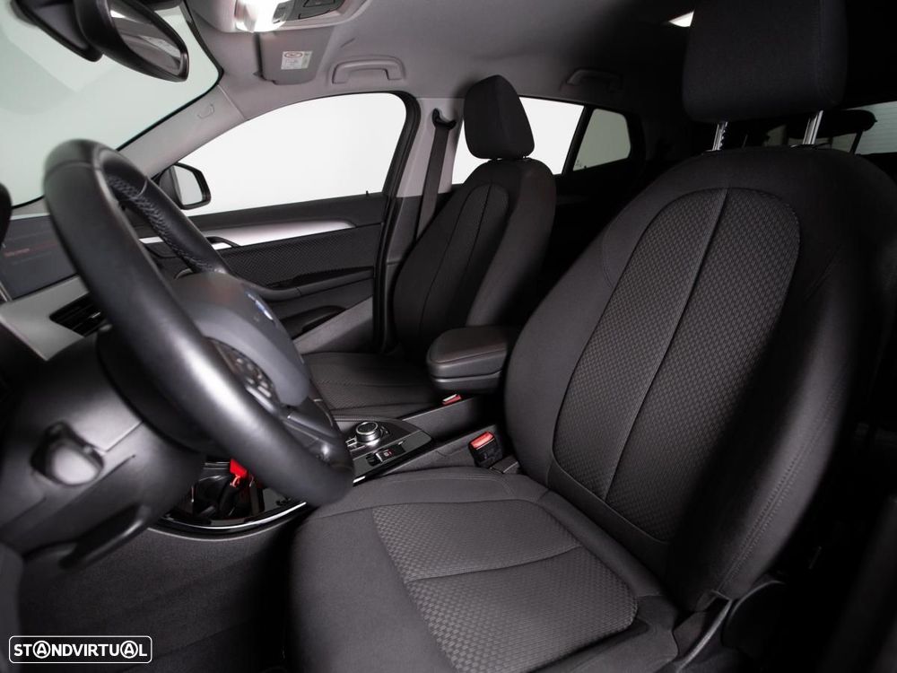 BMW X2 25 e xDrive Advantage - 8
