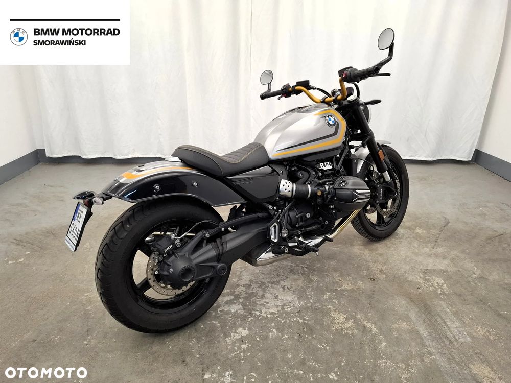 BMW R - 8