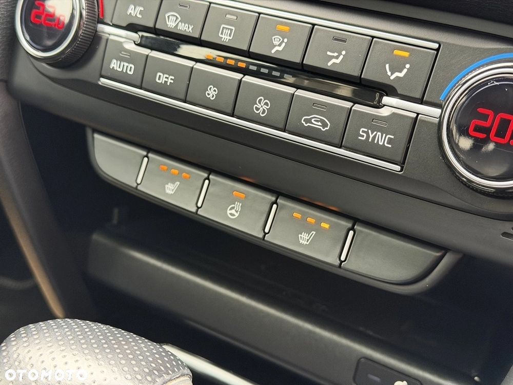 Kia ProCeed 1.5 T-GDI DCT7 OPF GT LINE - 8