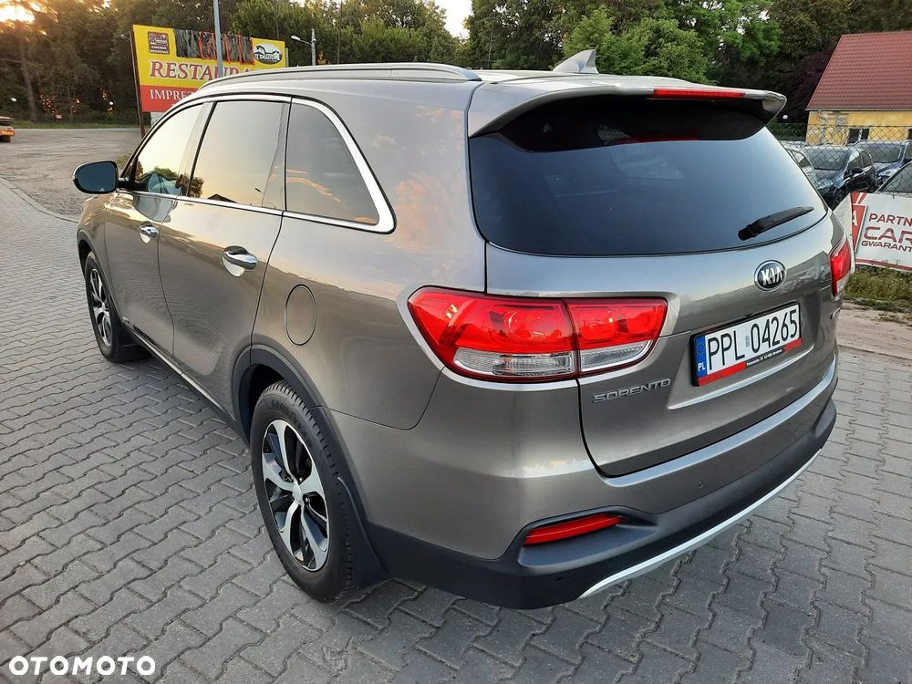 Kia Sorento - 8