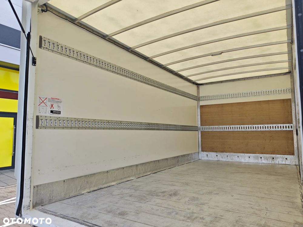 Renault Master - 33