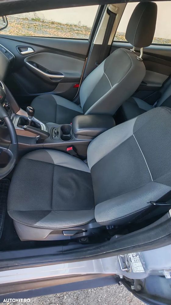 Ford Focus 1.6 TDCi DPF Start-Stopp-System Business - 8