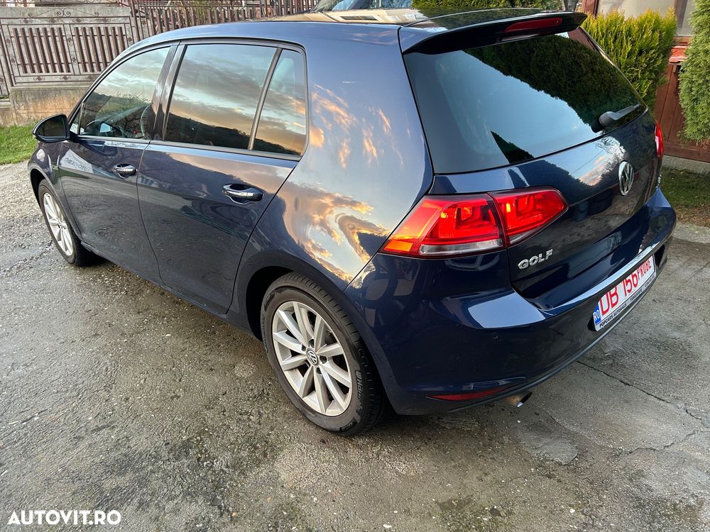 Volkswagen Golf 1.2 TSI BlueMotion Technology DSG Lounge - 26