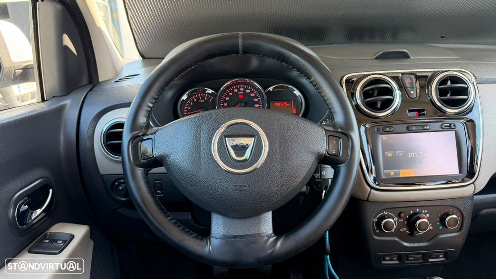 Dacia Lodgy 1.6 MPI Confort 7L Bi-Fuel - 24