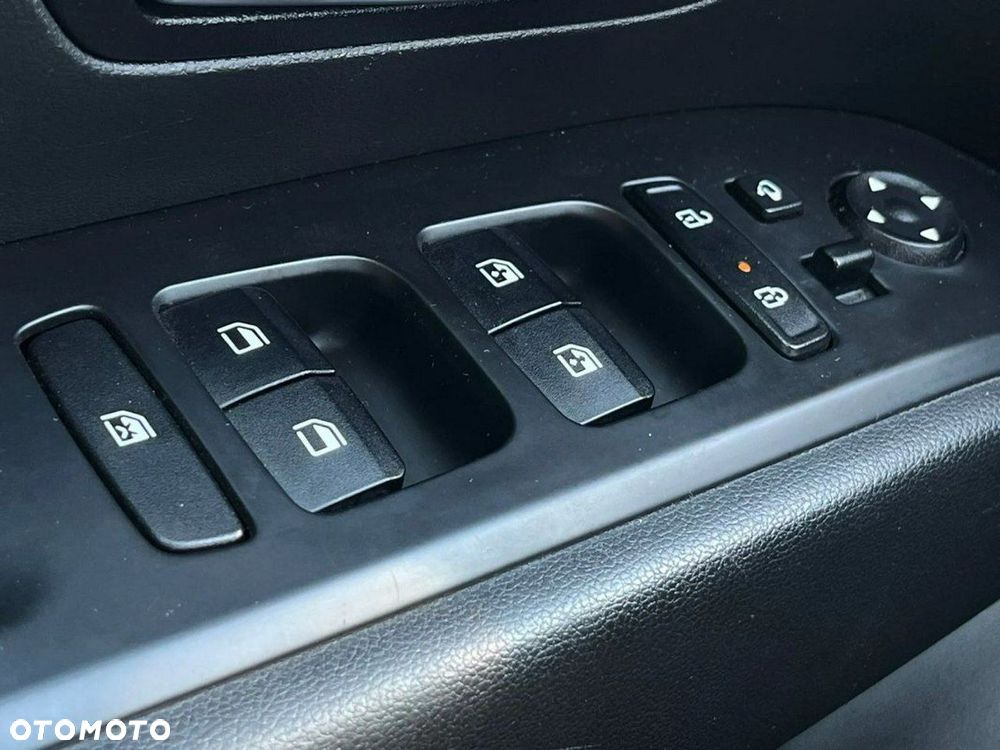 Hyundai Tucson 1.6 T-GDi HEV Executive 2WD - 35