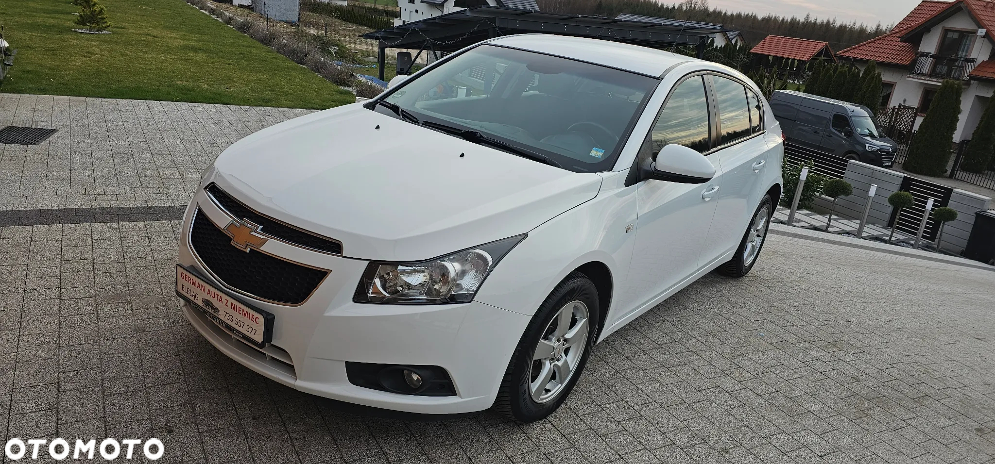 Chevrolet Cruze 1.6 LS+ - 11