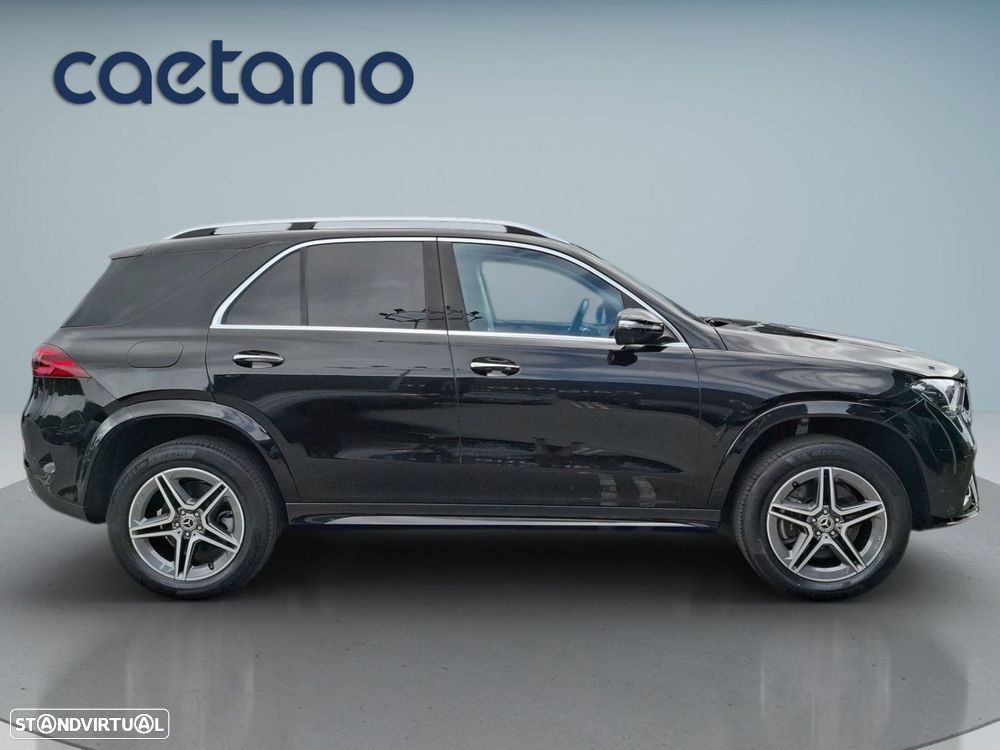 Mercedes-Benz GLE 300 d 4Matic — fotografia 9