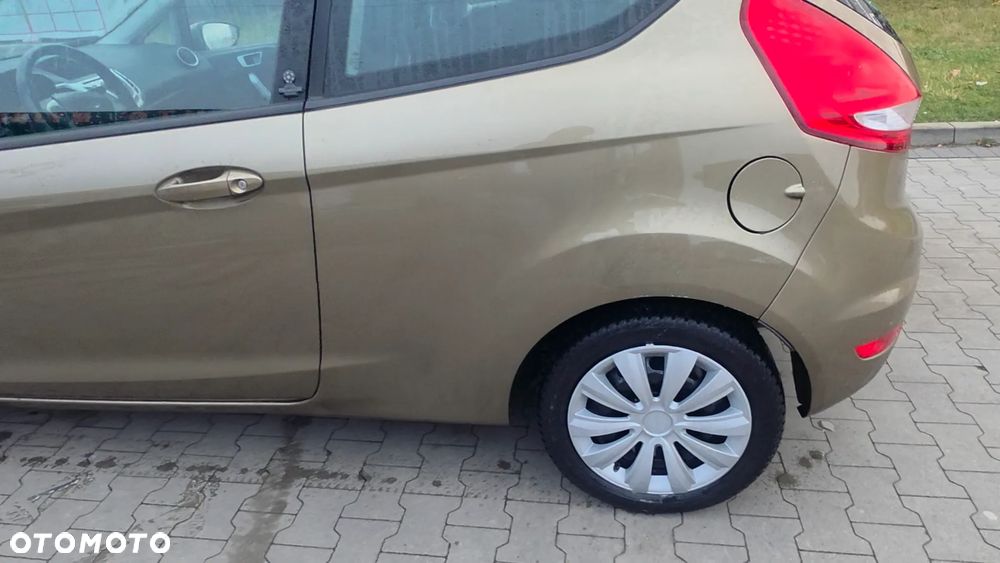 Ford Fiesta 1.25 Champions Edition - 10