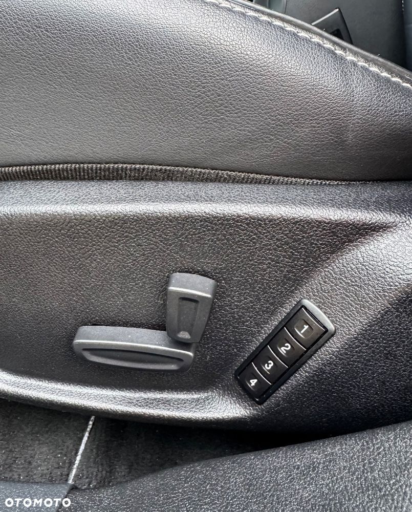 Ford Mondeo 2.2 TDCi Business Edition - 27