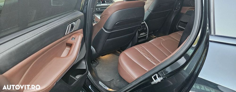 BMW X5 M M50d - 14