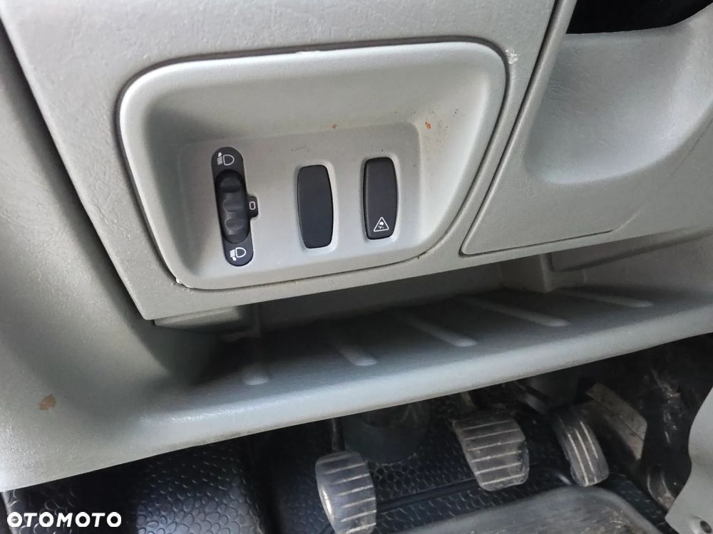Renault trafic - 11