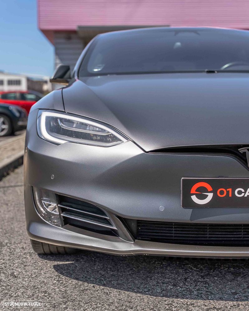 Tesla Model S P100D — fotografia 3