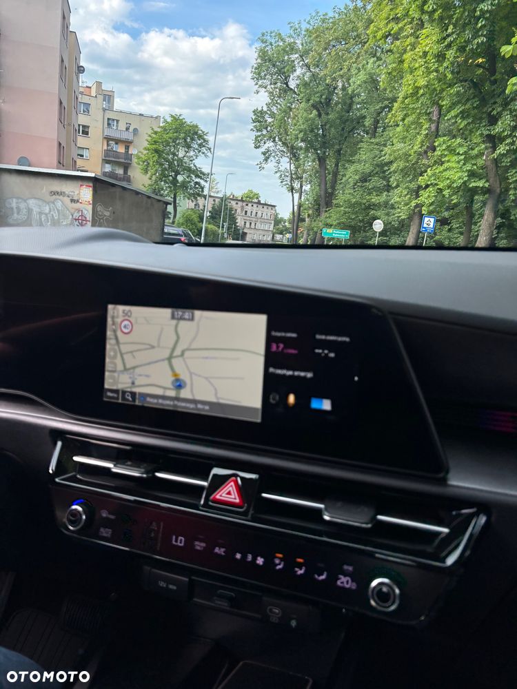 Kia Niro 1.6 GDI Hybrid Business Line - 12