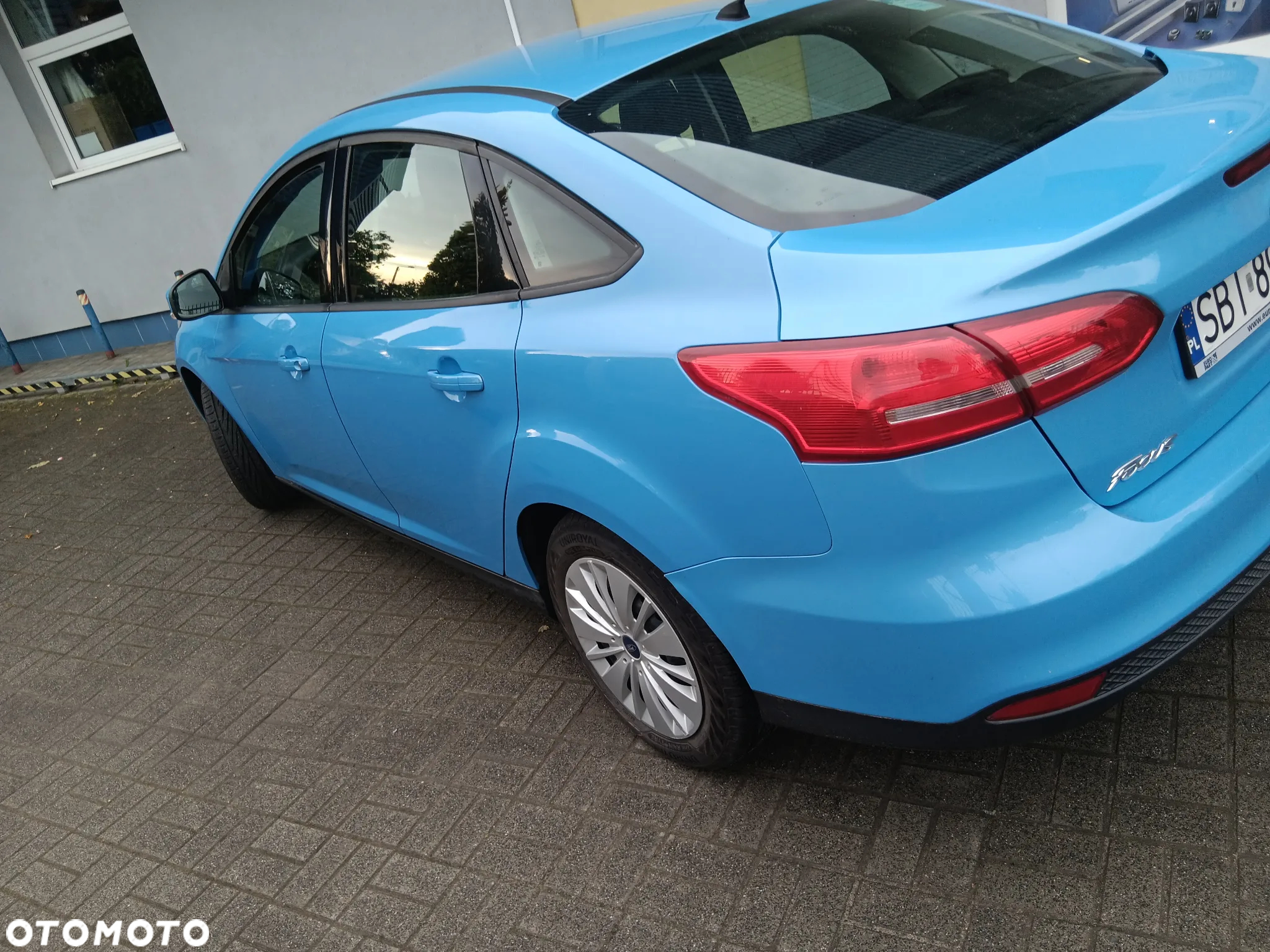 Ford Focus 1.6 Titanium - 2