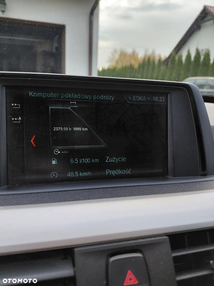 BMW 3GT 318d Business Edition - 13