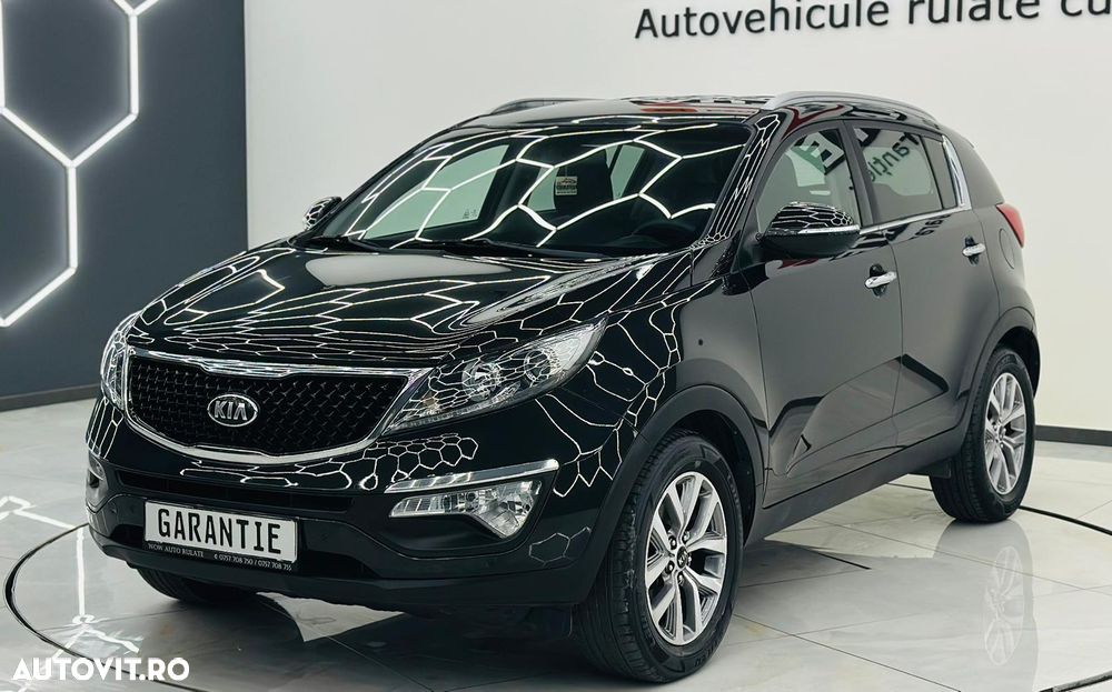 Kia Sportage 1.7 CRDI 2WD Dream-Team Edition - 2