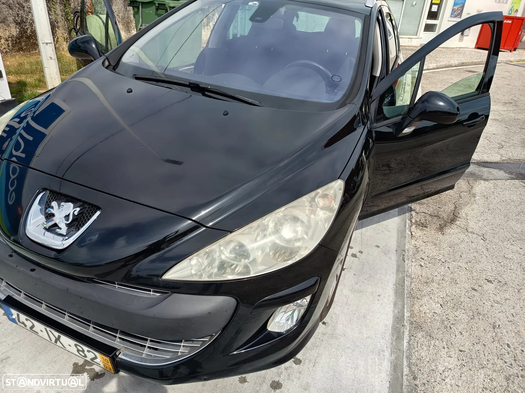 Peugeot 308 1.6 HDi Executive - 2